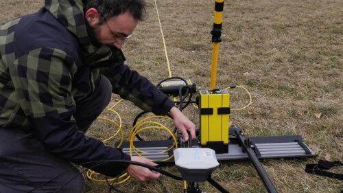 Georadarsystem mit RTK-GNSS-Antenne