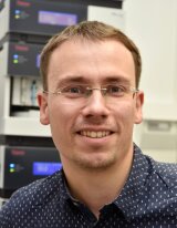 Dr. Nico Ueberschaar (Porträt)