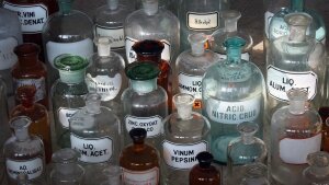 Chemikalienflaschen
