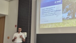 Visit of Dr. Lindner