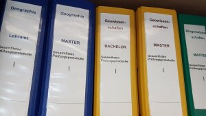 File Folders in the study and examination office