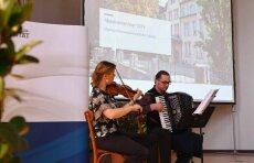 Absolventenfeier 2019: Musikalische Umrahmung durch das Duo Streichzart