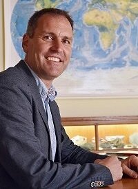 Prof. Dr. Thorsten Schäfer