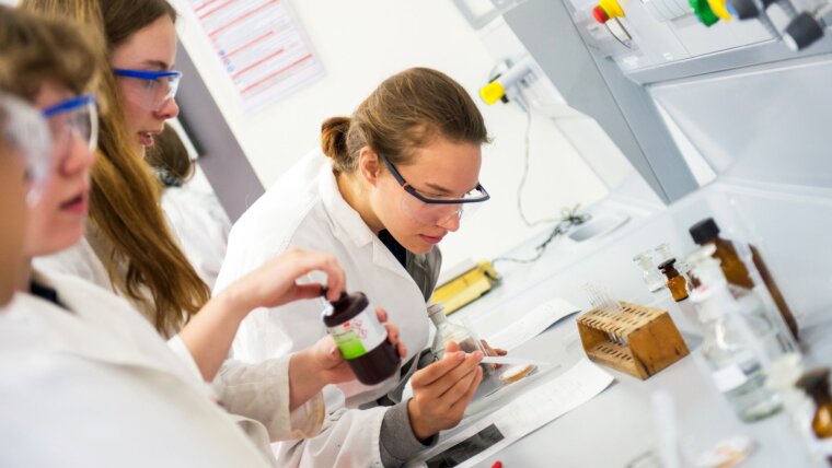 Students during experimentation in the student laboratory